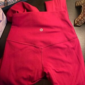Pomegranate Lululemon leggings. size 0, 28’